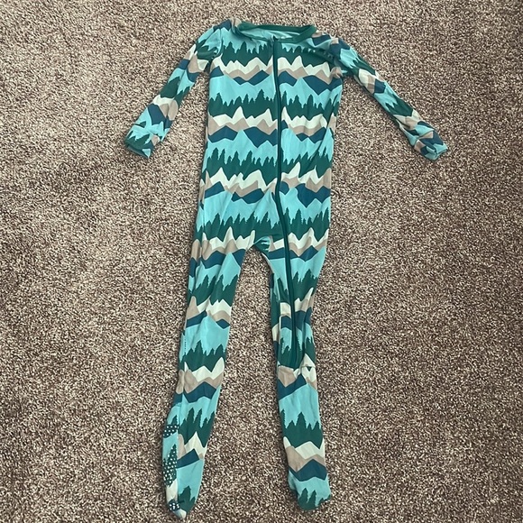 Green & Blue Graphic Pajamas for Kids - Picture 1 of 3